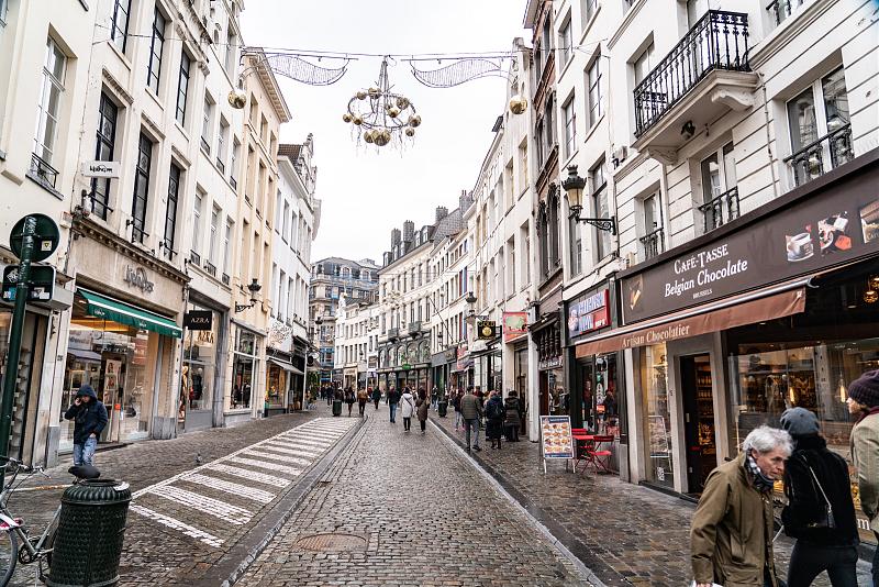 Click image for larger version  Name:	Brussels4.jpg Views:	0 Size:	756.3 KB ID:	1262977