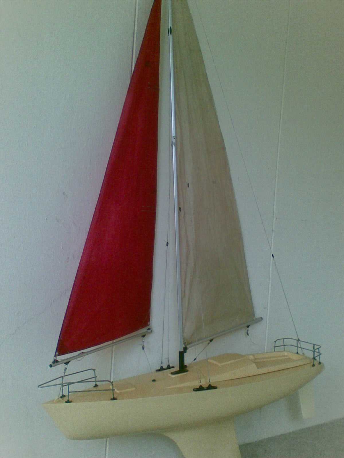 fairwind rc sailboat